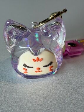 Kawaii Wristlet Keychain with Charm, Cute Glitter Floating Cat Liquid Shaker Key